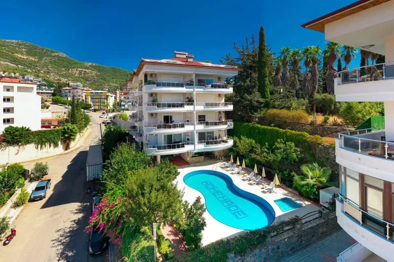 Furnished 4+1 Penthouse with Sea View in Alanya Büyükhasbahçe — photo 1