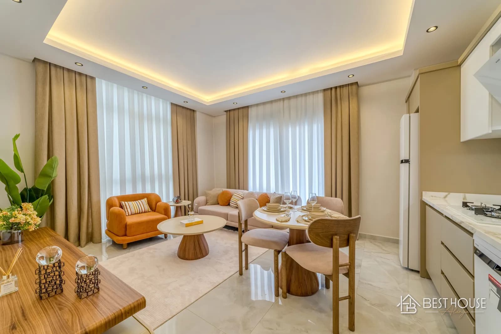 شقة فاخرة مفروشة 2+1 في Alanya Güllerpınarı