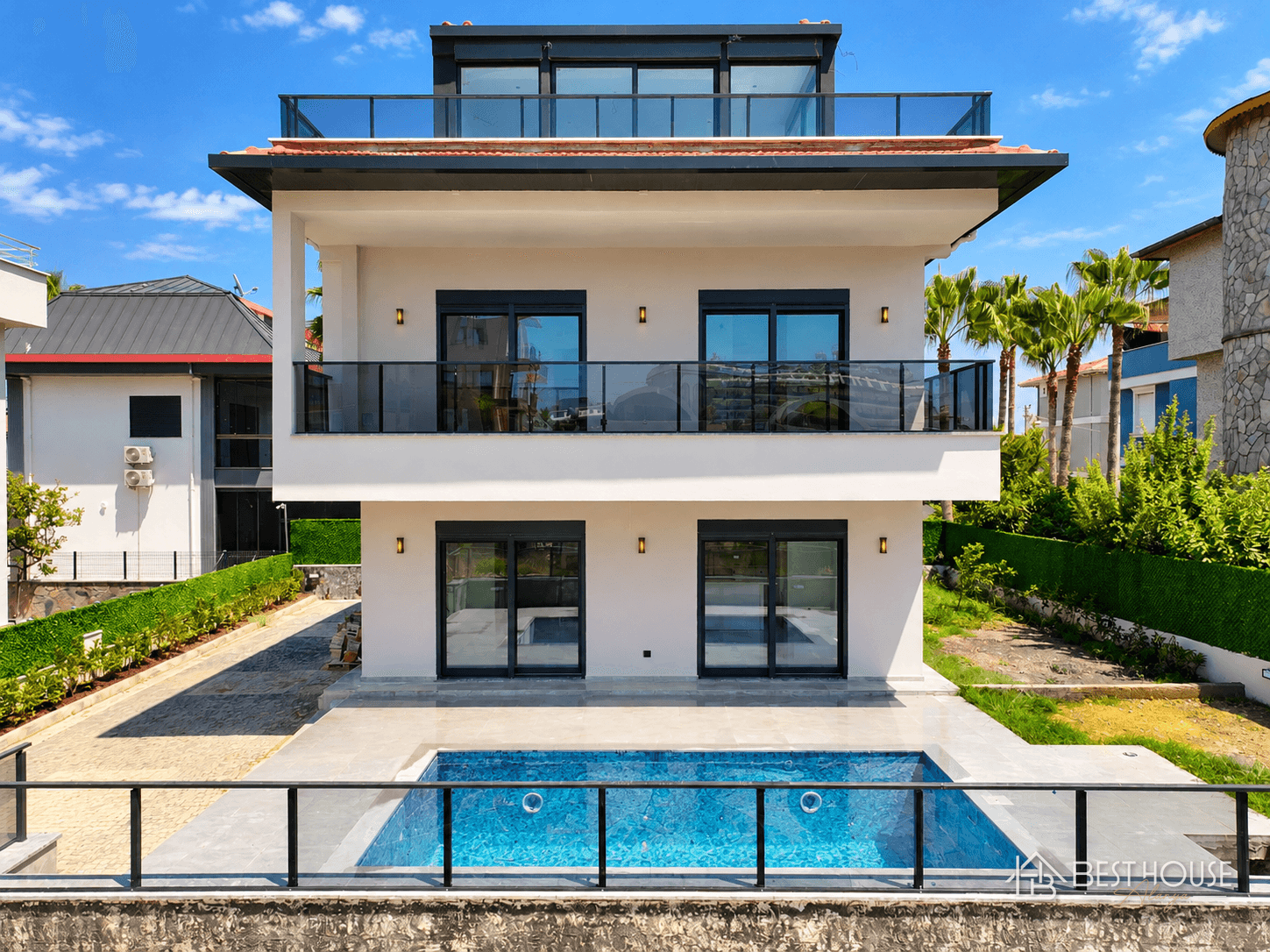 3+1 Villa with Private Pool in Alanya Konaklı