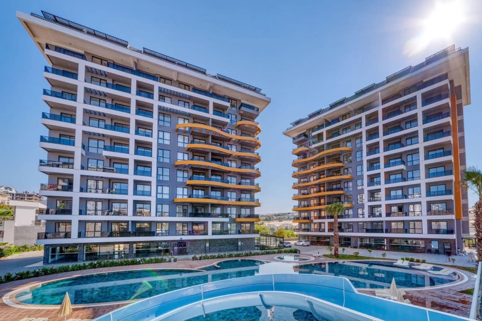 Pool View 1+1 Apartment in Alanya Avsallar — photo 1