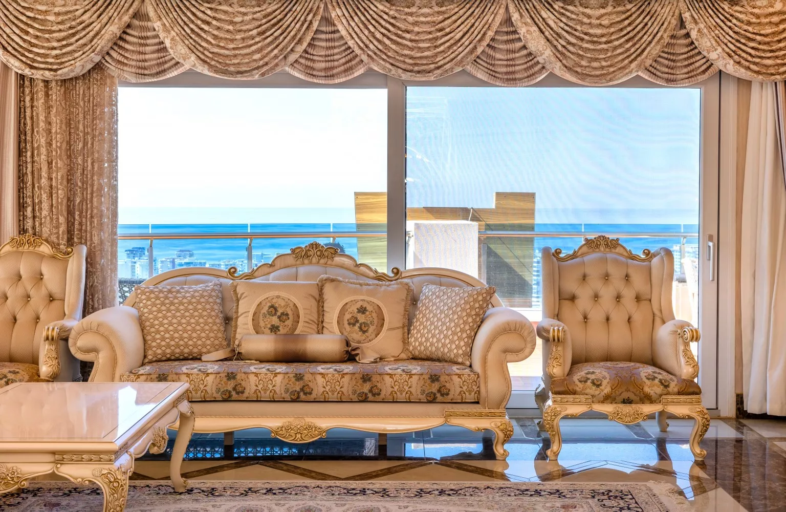 0751fc53-8a1f-4e25-9067-fb1c97a59069 (1)