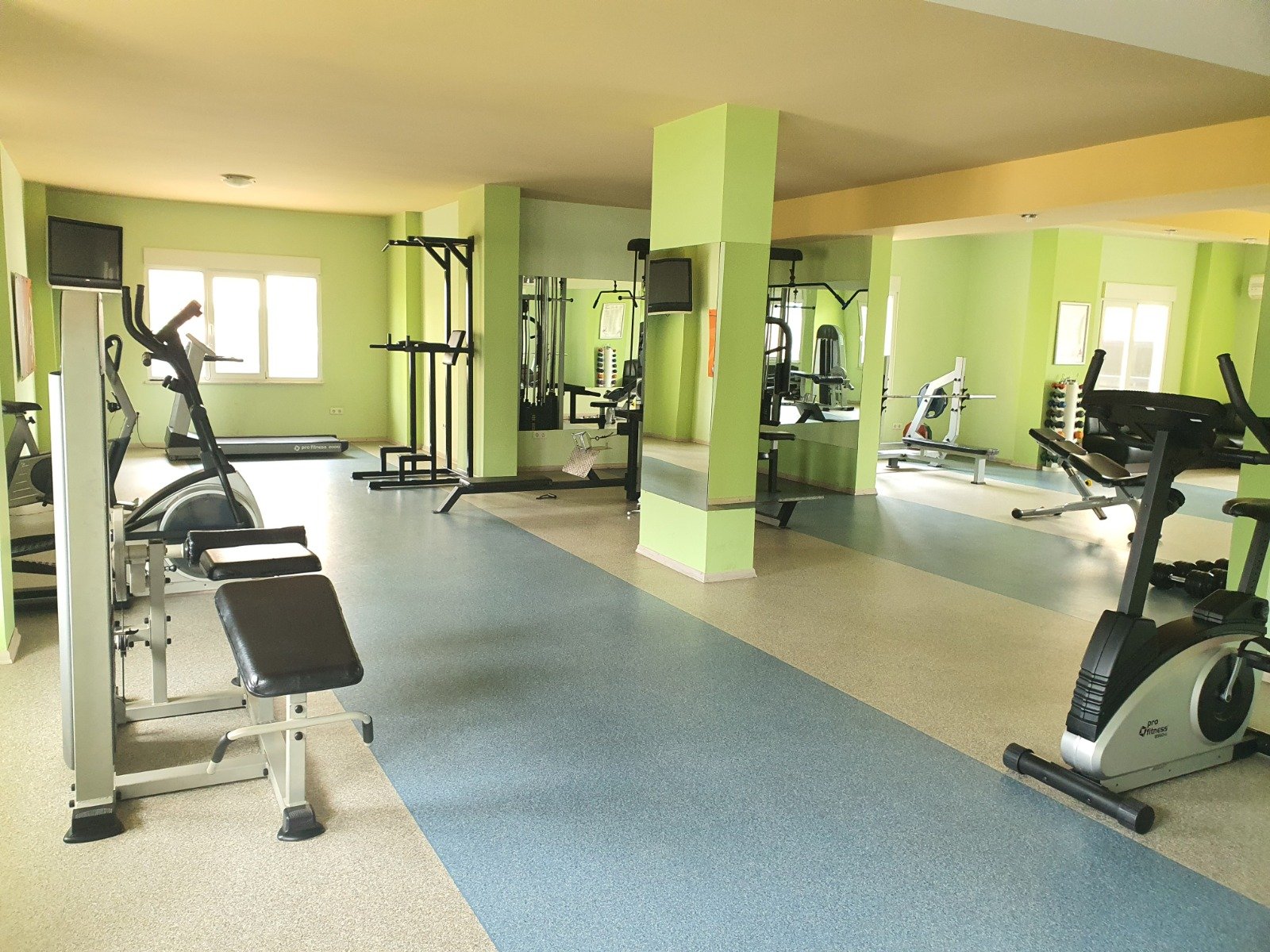 2a995d1f-4831-4e8b-a38b-64b55c59dd5f