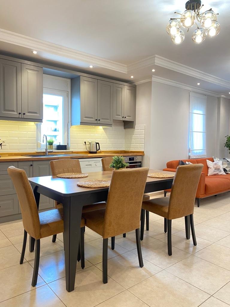 93ad4eac-1526-4fa5-8bb4-a5c7214caf4d