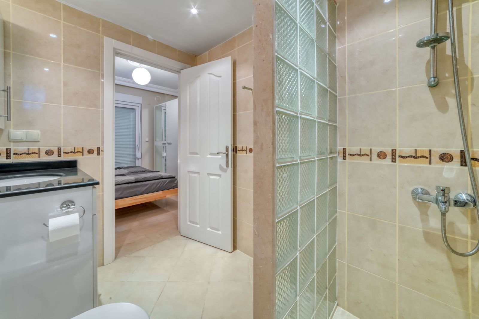 WhatsApp Image 2026-02-07 at 18.22.51 (2)