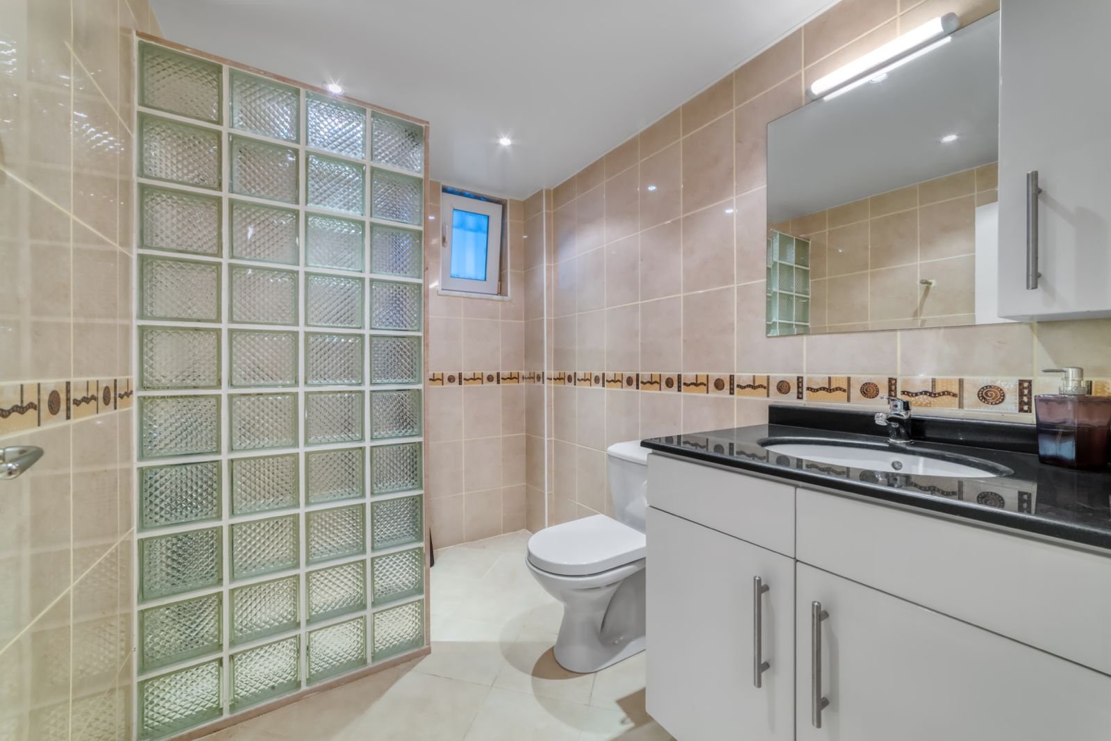 WhatsApp Image 2026-02-07 at 18.22.52 (1)