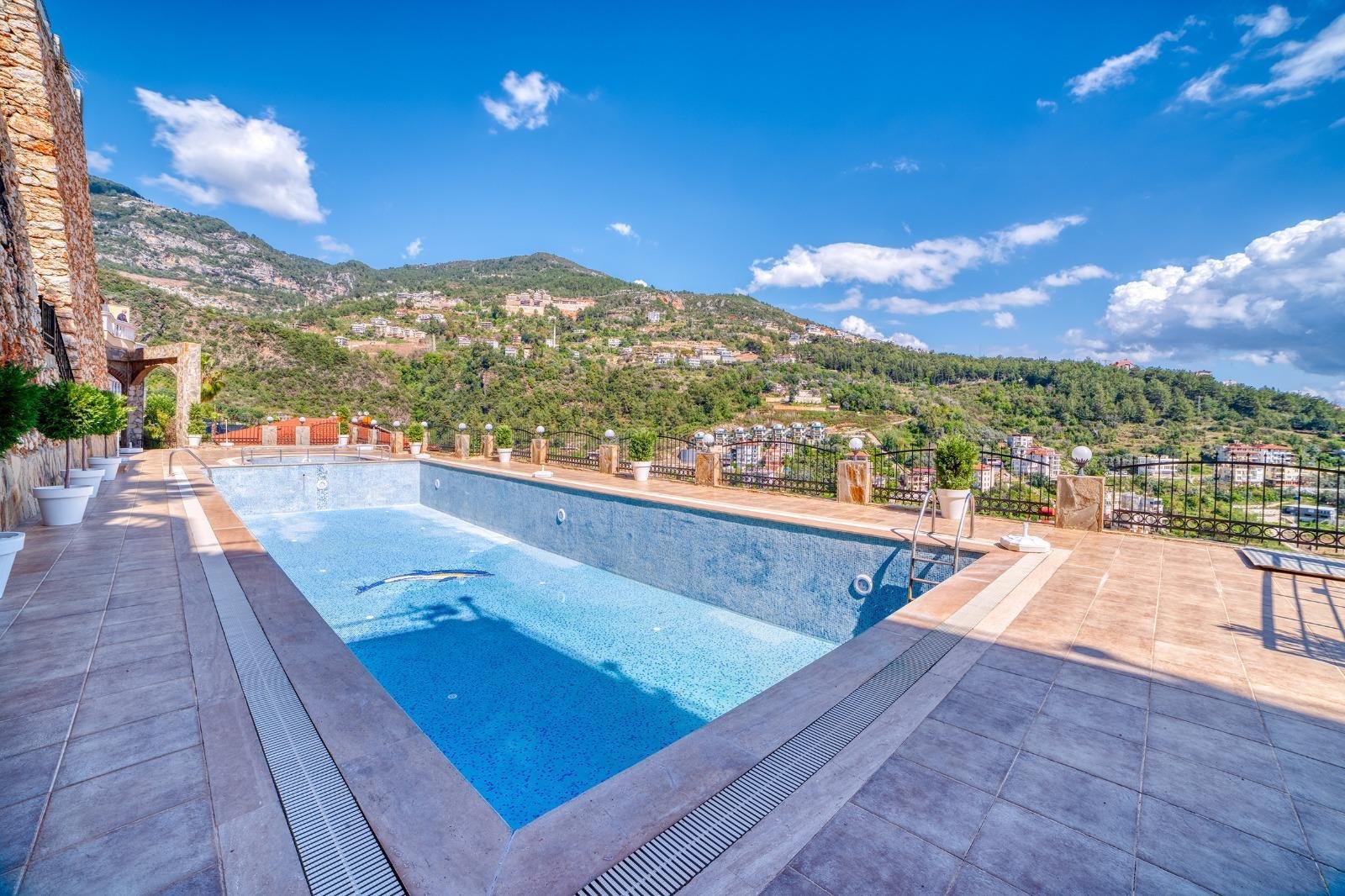 WhatsApp Image 2026-02-17 at 15.03.15 (1)