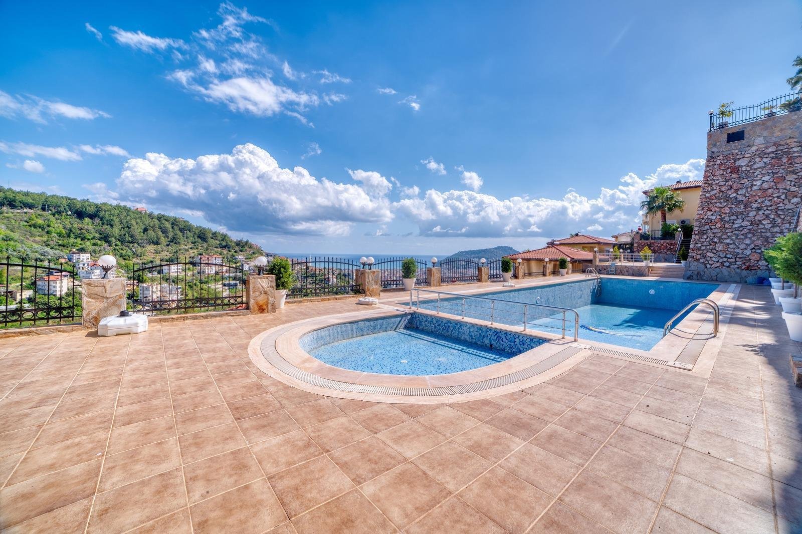 WhatsApp Image 2026-02-17 at 15.03.15