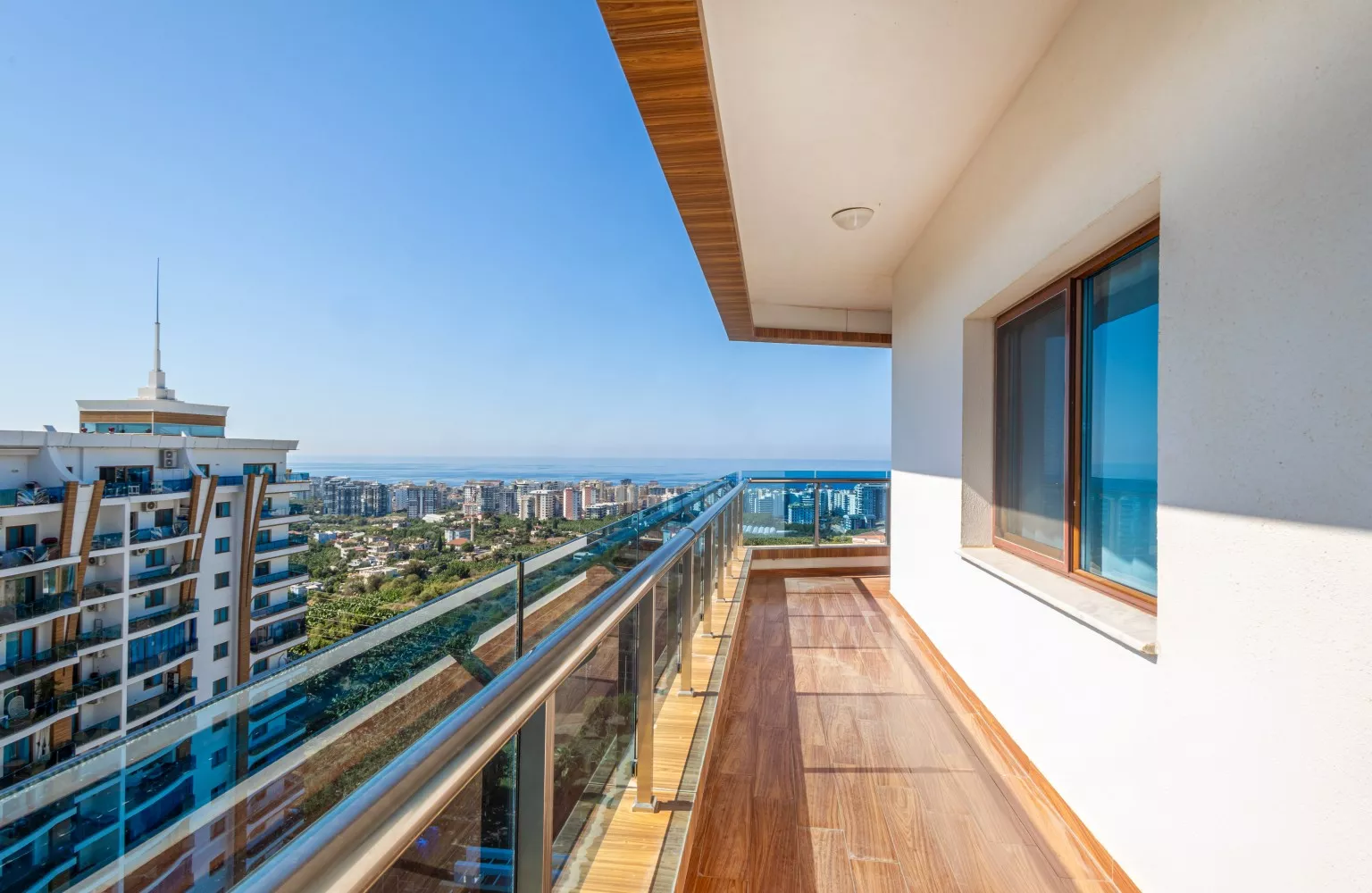 fec170f8-0b05-4d33-a6f7-94a76344574c (2)