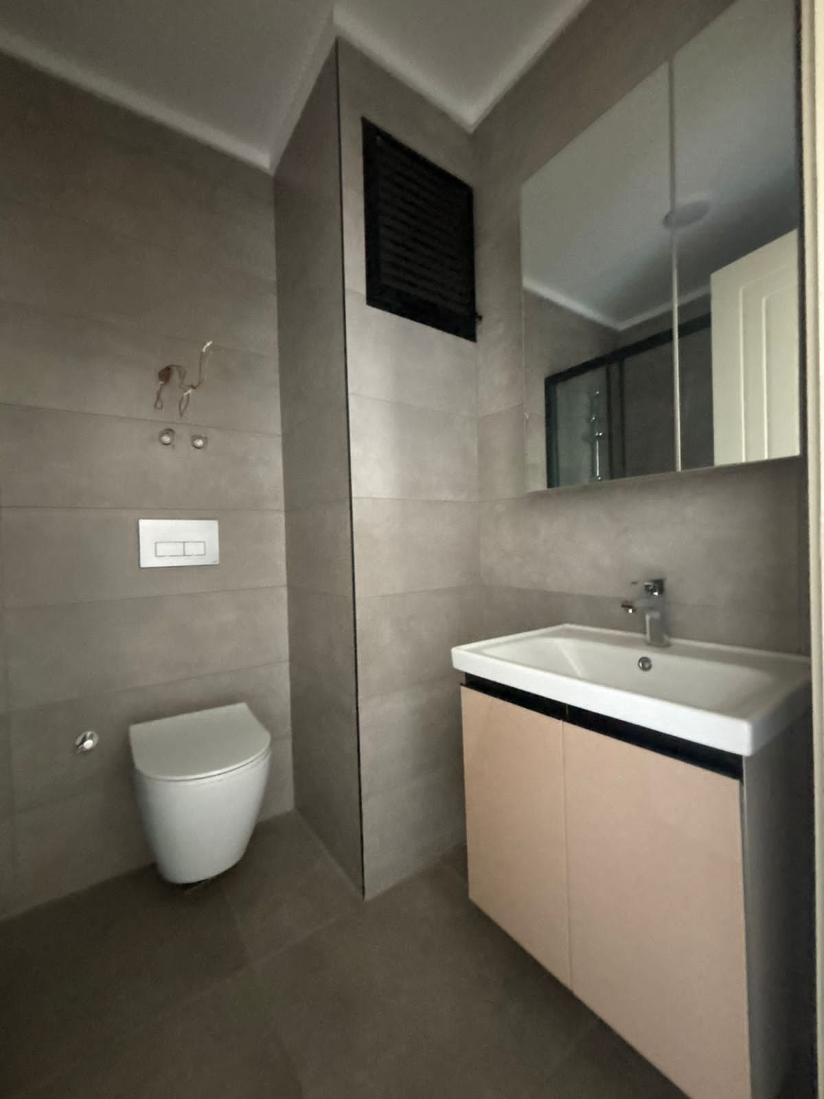 WhatsApp Image 2026-01-15 at 13.58.12 (2)