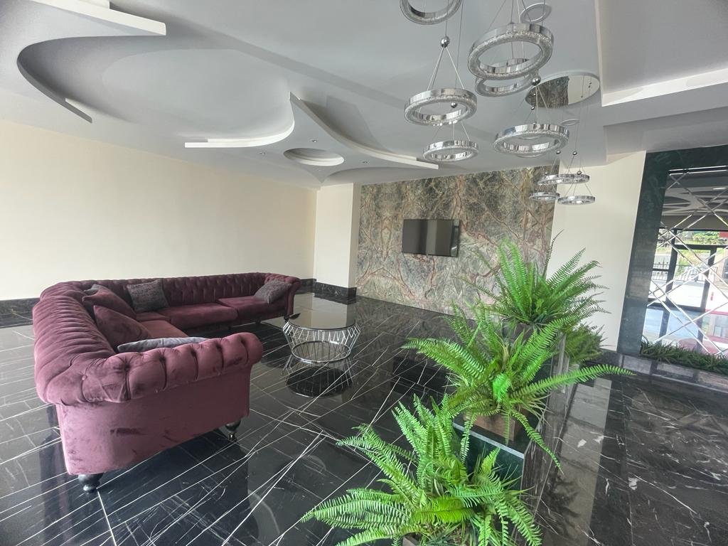 b76e5bbb-d8a2-4e36-b36b-a56f9c5c2004