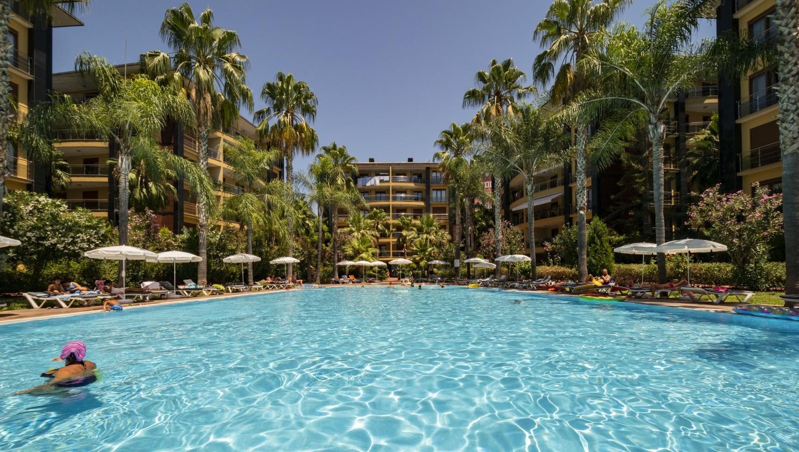 luks-tatil-koyu-havuzu_3_1710