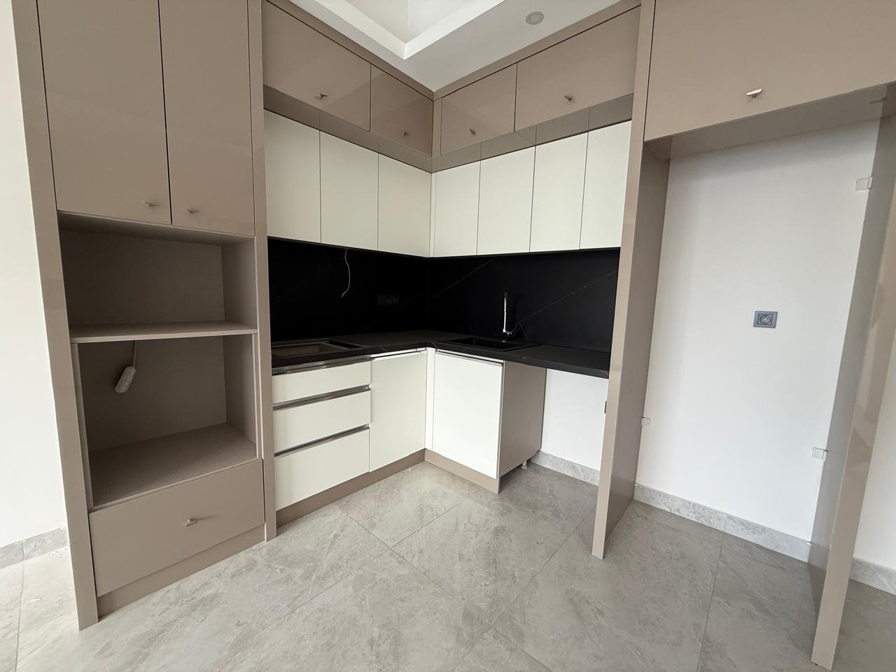 10ba9f5d-020a-4ad9-a335-6a86b83dfc68