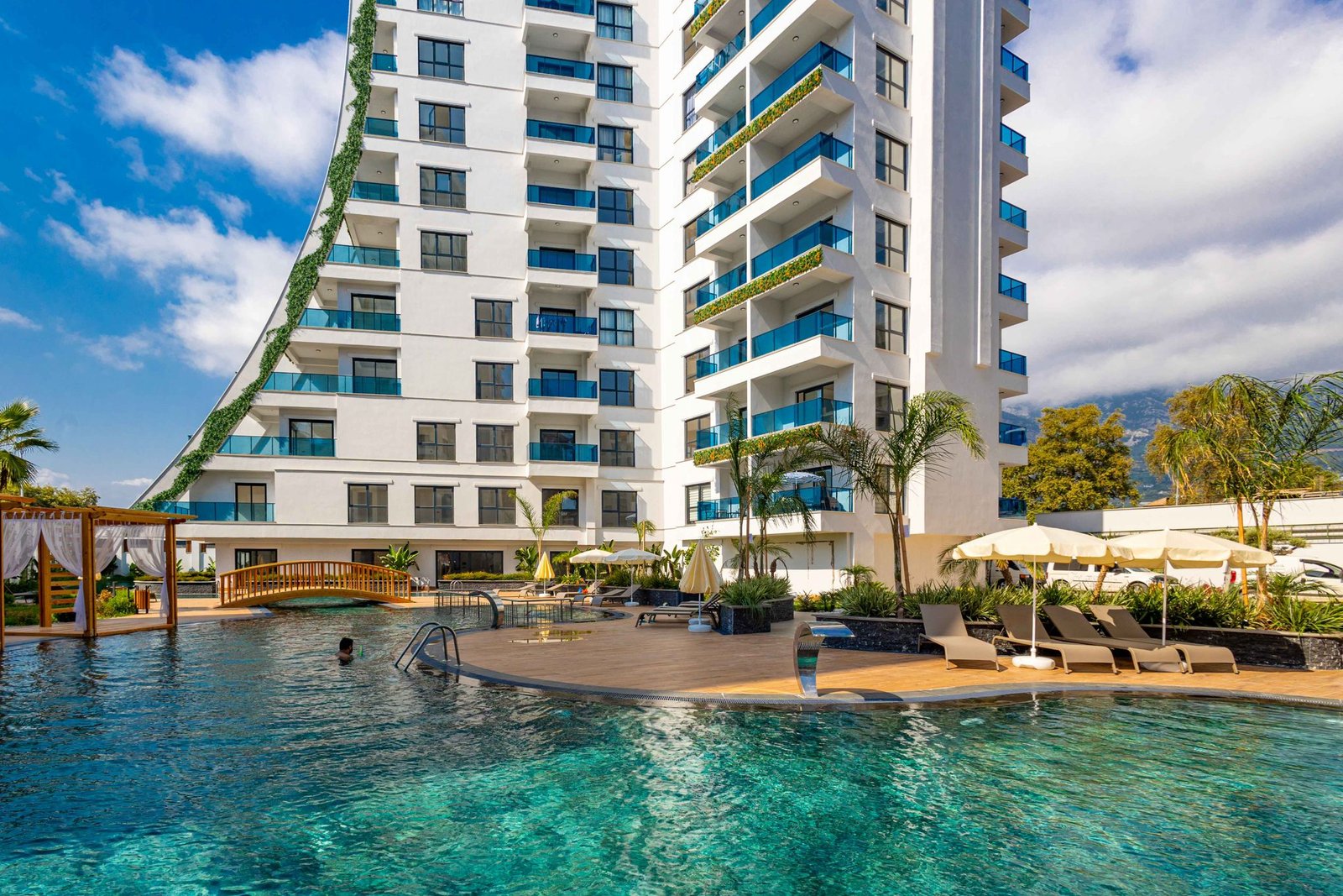 82e89402-adb0-4fc8-a1cc-07731e8b0a95