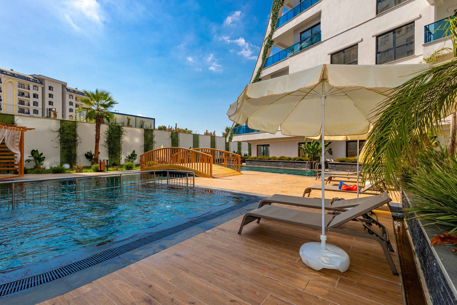 91bee3c5-90b2-4d34-9924-5df570633120