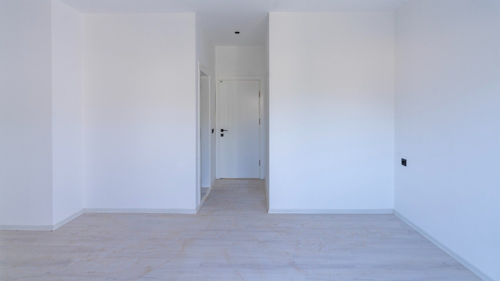 WhatsApp Image 2025-09-15 at 16.08.41