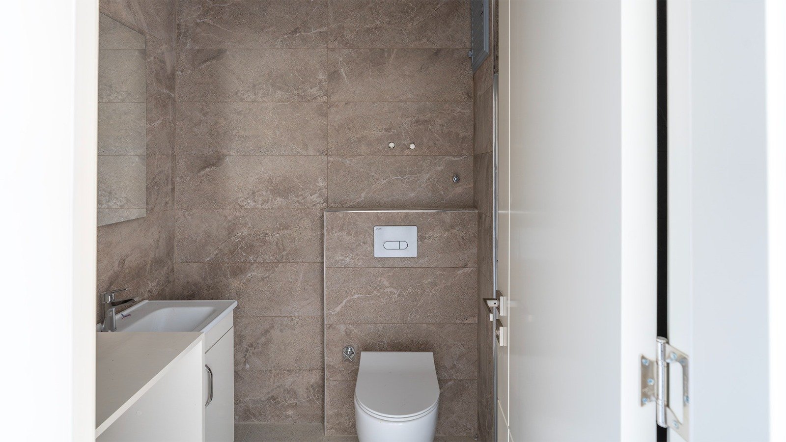 WhatsApp Image 2025-09-17 at 12.57.52