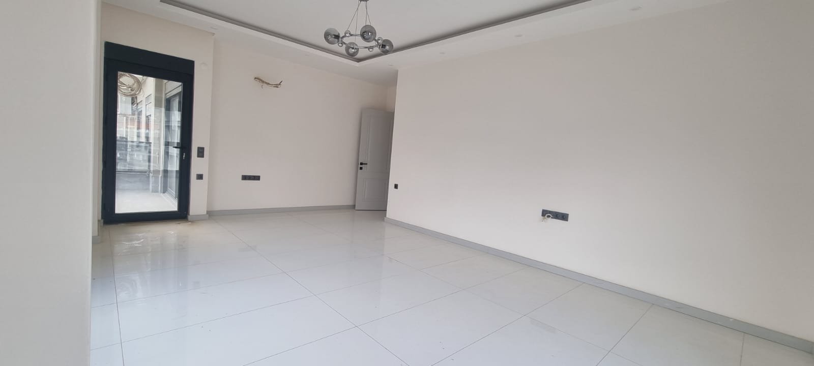 WhatsApp Image 2025-12-20 at 13.26.35 (1)