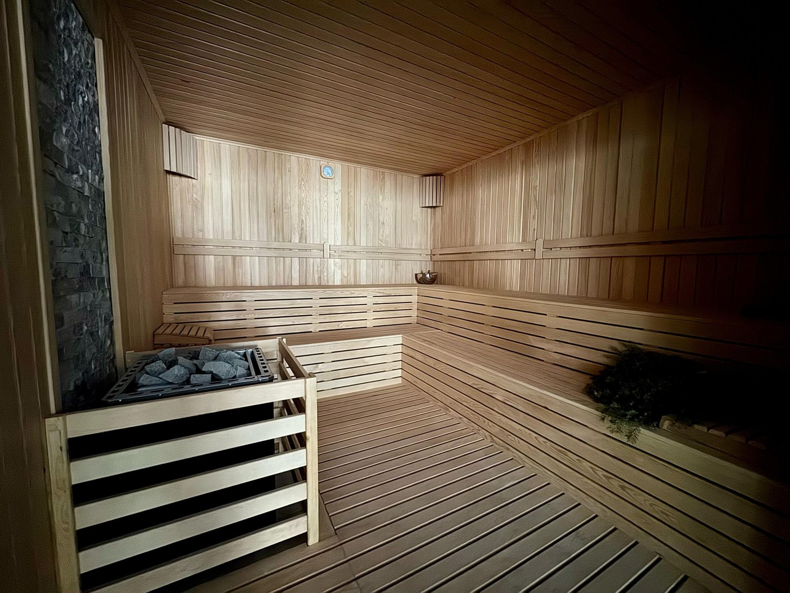 8ba84fe5-3942-41db-97a1-9581a4868ea3